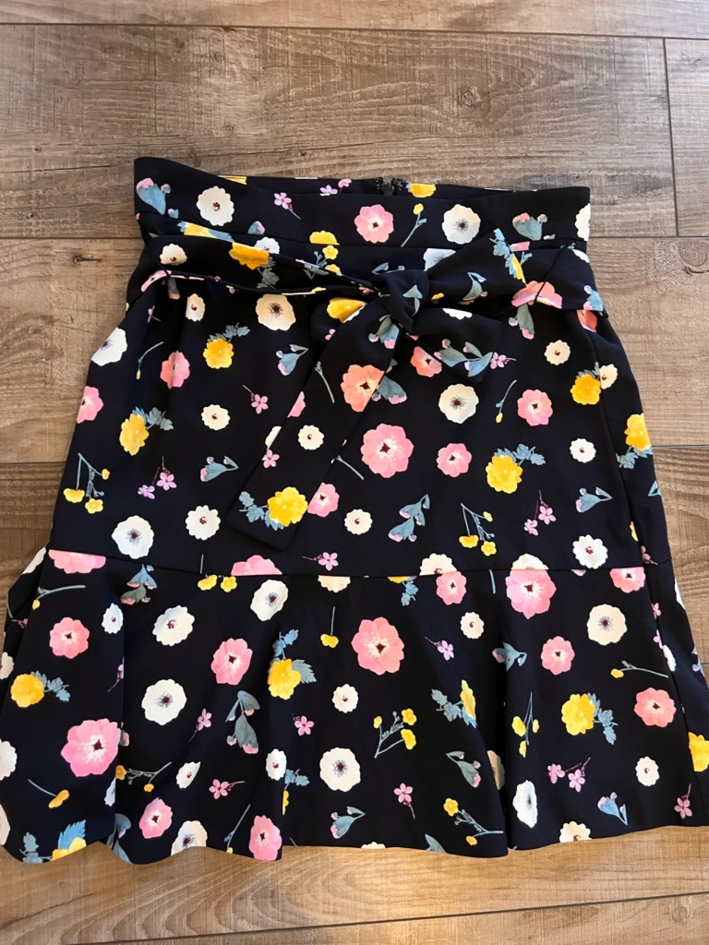 Ann Taylor Floral Tie-Waist Navy Skirt